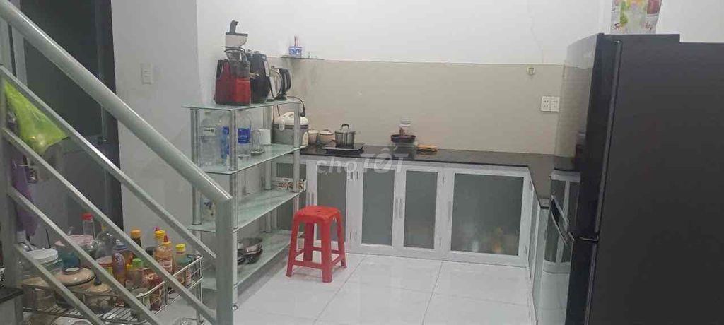 Nhà đẹp 4.3x10m Lạc Long Quân P10 Tân Bình