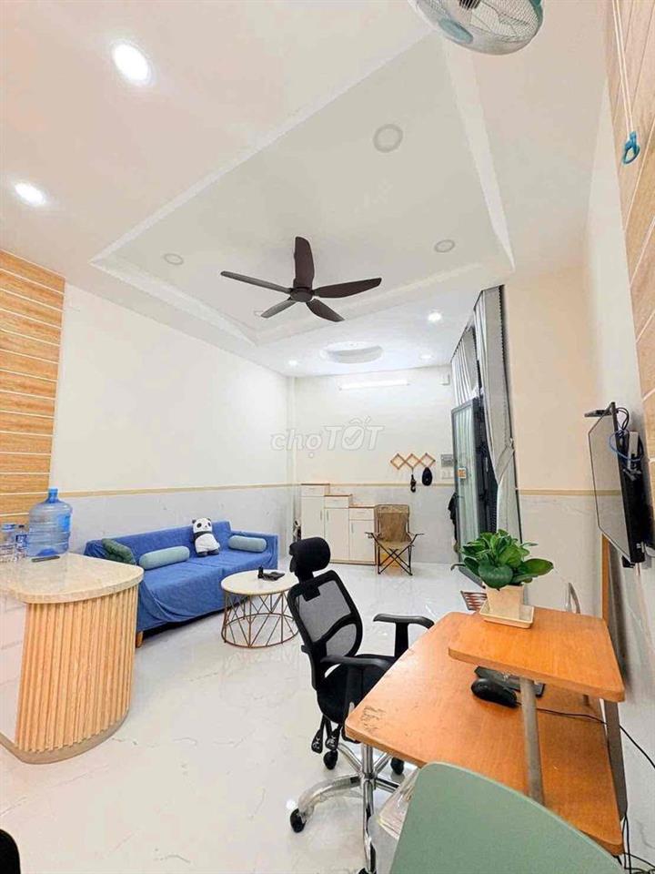 Bán nhà  Lạc Long Quân 4x10m P8 Tân Bình HXH