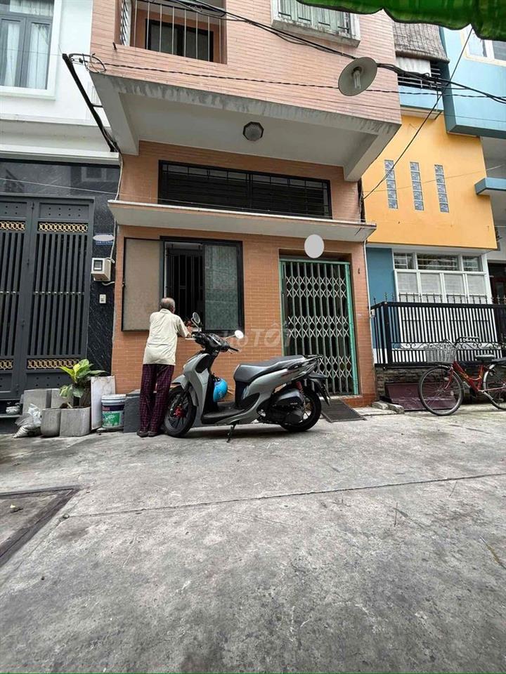 Nhà Tứ Hải P6 Tân Bình