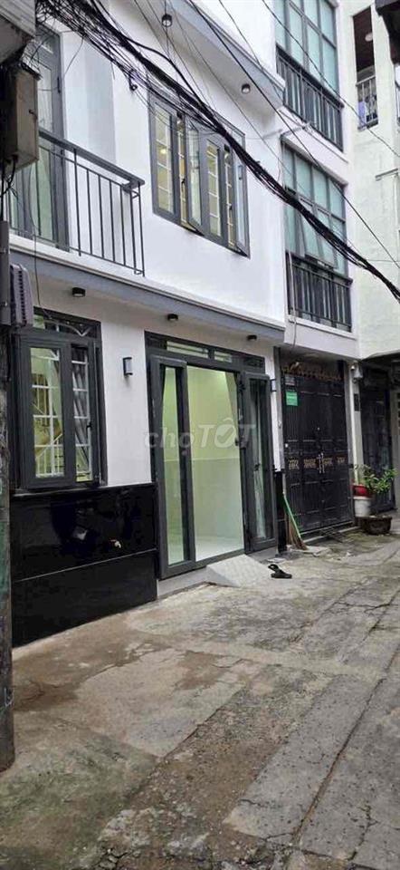 Nhà mới 40m2 Lạc Long Quân P10 Tân Bình