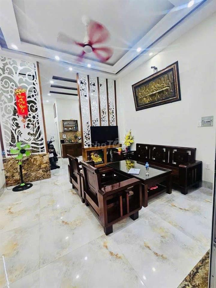 NHÀ ĐẸP KHU BÀU CÁT SÁT MẶT TIỀN 42M2 3 TẦNG