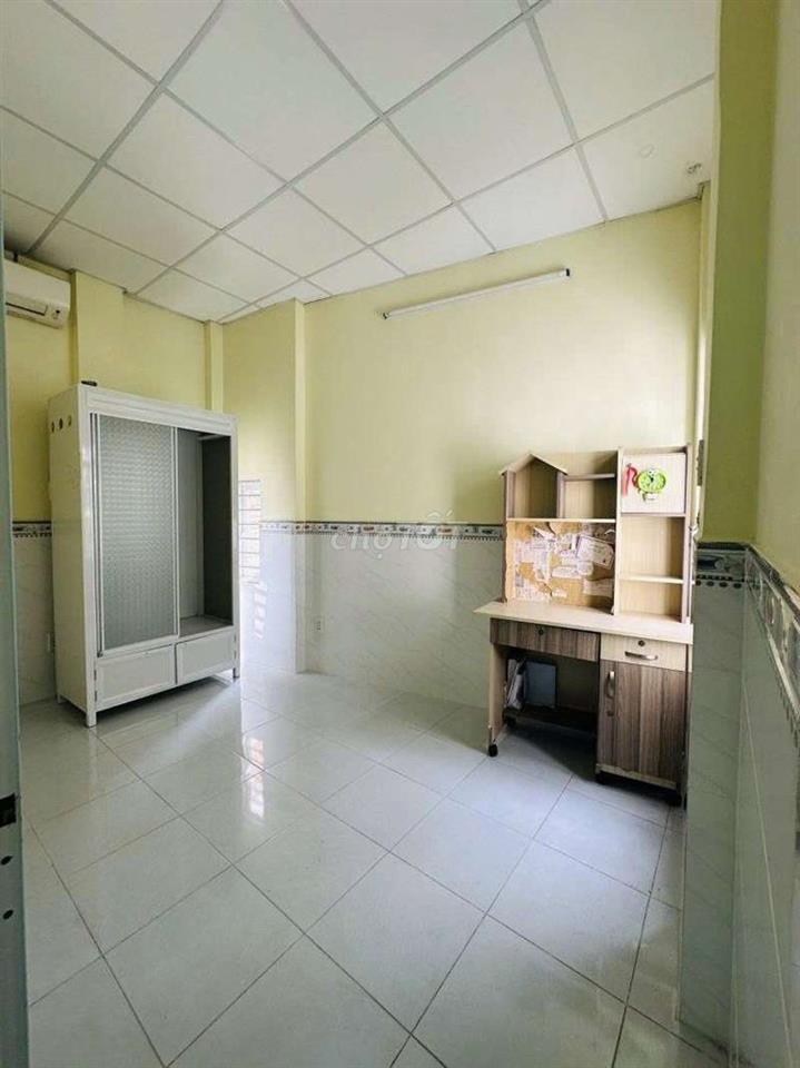 GIÁ TỐT - NHÀ LẠC LONG QUÂN - 27m2 - 2.8 tỷ TL 