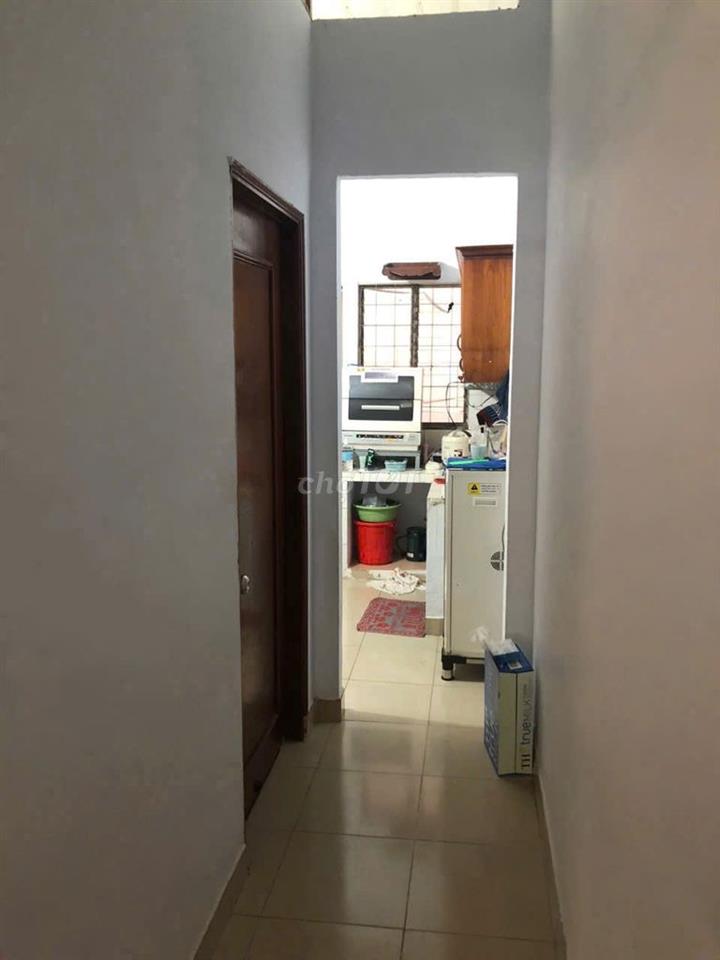 Ni Sư Huỳnh Liên thông LẠC LONG QUÂN, 50m2, HXH, giá 5.75 tỷ TL