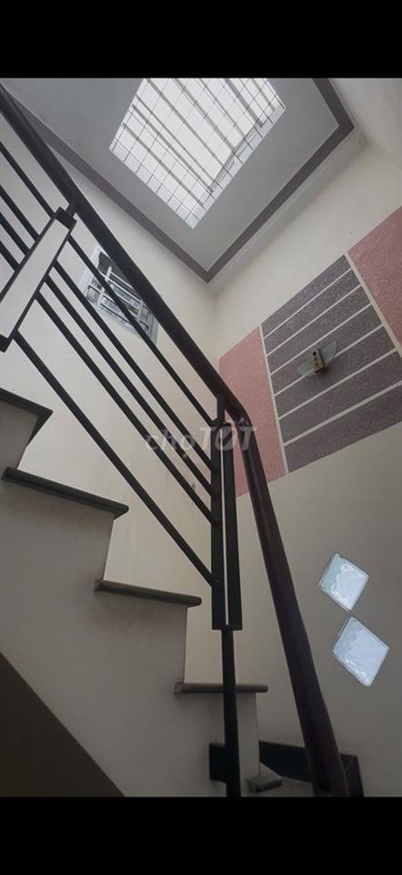 SIÊU PHẨM NGAY NGÃ TƯ BẢY HIỀN - HẺM 5M - 4 TẦNG - CHỈ 7.4 TỶ 