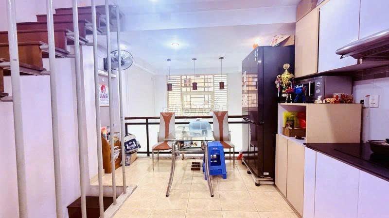 GẦN CÁCH MẠNG THÁNG TÁM - BẢY HIỀN - 4 TẦNG - HẠ GIÁ - GIÁ MỚI: 5.1 TỶ