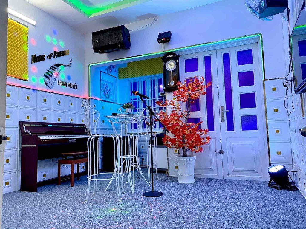 NHÀ GỐC HAI MẶT TIỀN TIỆN KINH DOANH.
