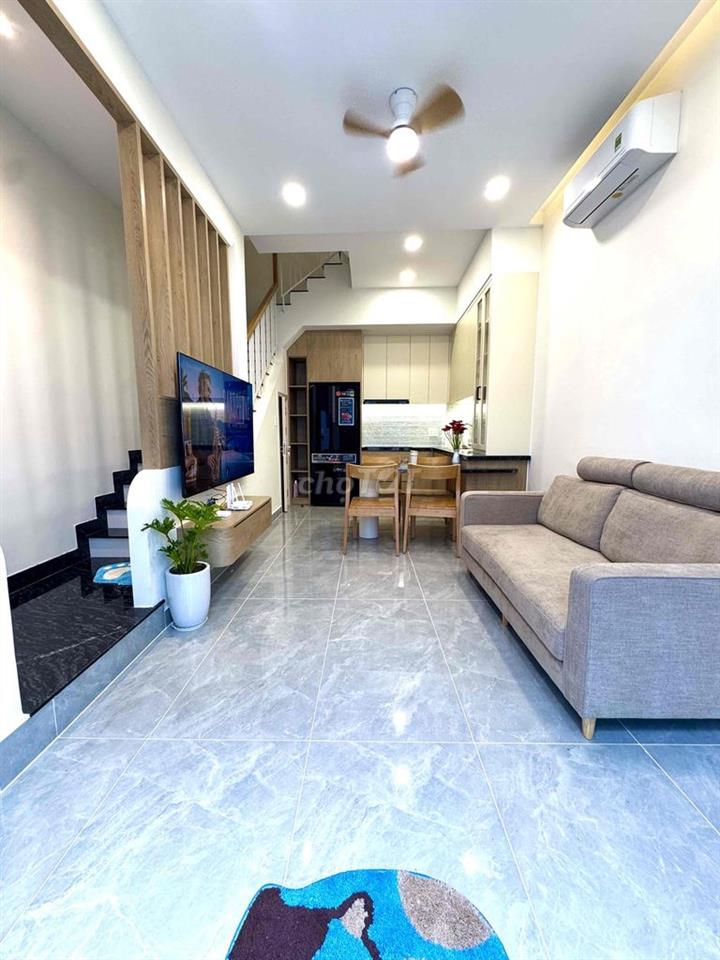 NHÀ ĐẸP, SỔ RIÊNG, DỌN VÀO Ở NGAY.HẺM THÔNG 5M . NGAY KHU LỮ GIA