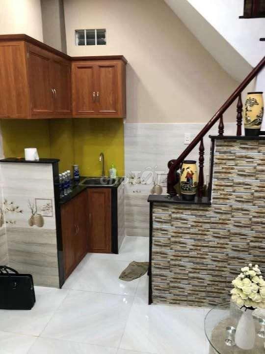 bán nhà 437/3  Hoàng Văn Thụ HXH 45m2 2 lầu giá 3.4 tỷ