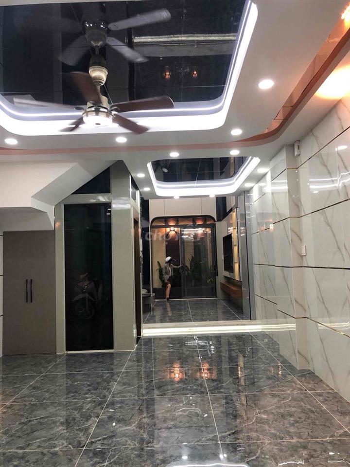 cho thuê xưởng đường gò dầu 8x20  giá