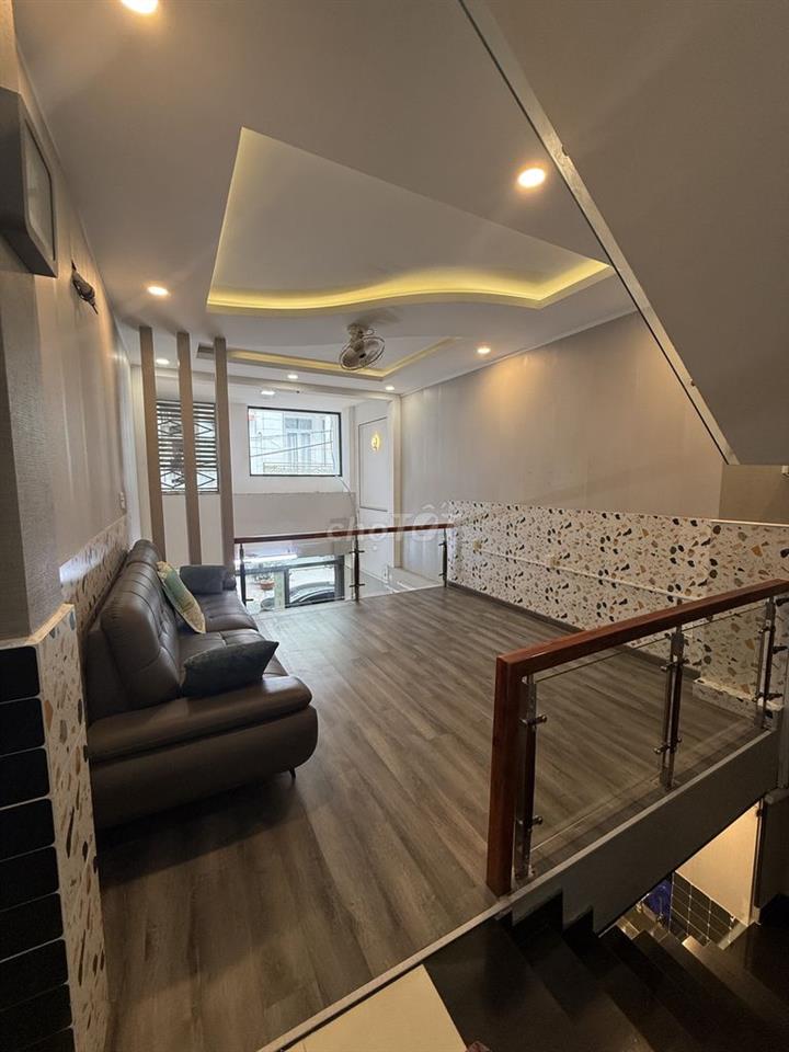 Chính chủ bán nhà Khu A75 Bạch Đằng, nhà xây kiên cố, còn mới