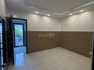 Chính chủ bán nhà Khu A75 Bạch Đằng, nhà xây kiên cố, còn mới