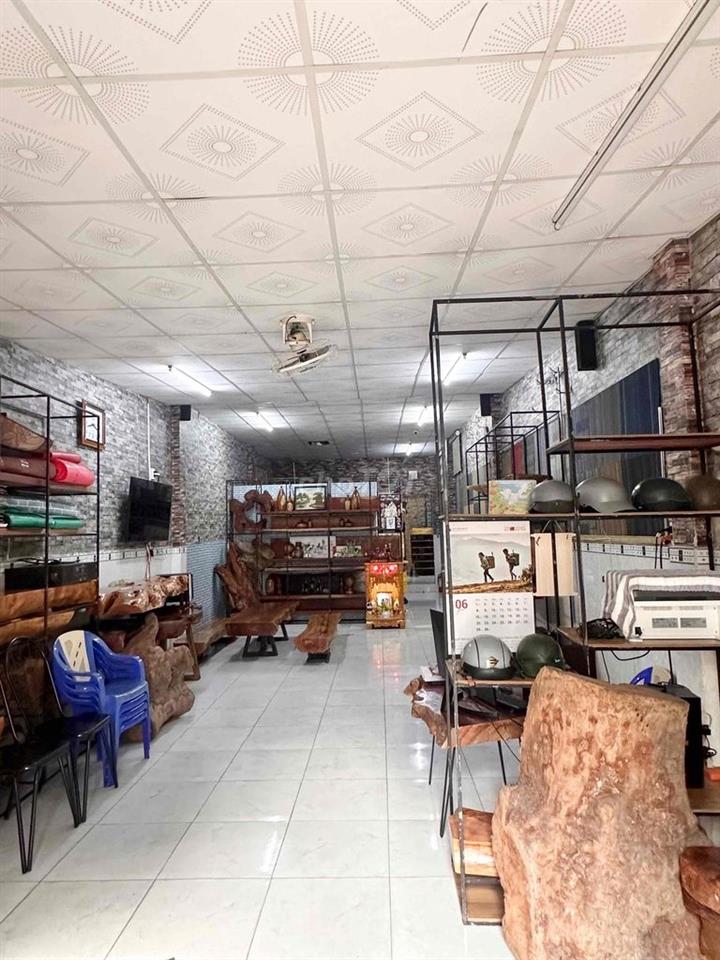 nhà rộng 80m² đẹp, hẻm cạn thông 2 đường chính Hồng Lạc
