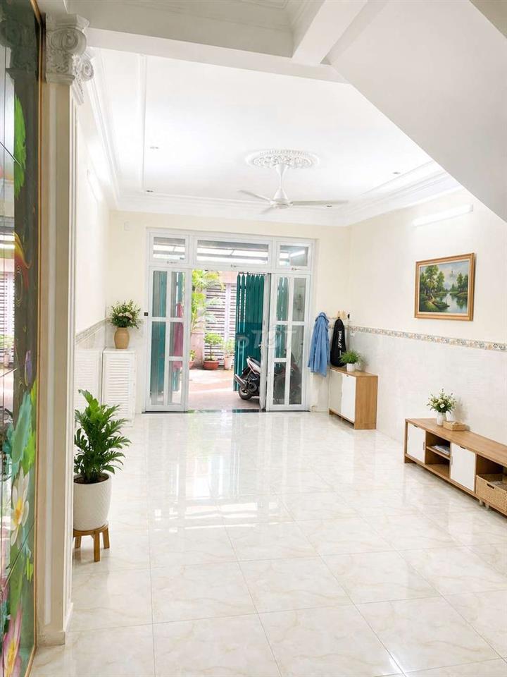 Cần Bán Gấp Nhà Hồng Lạc ngang 4,2 x dài 14 =60m2 Giá 7,1 tỷ TL
