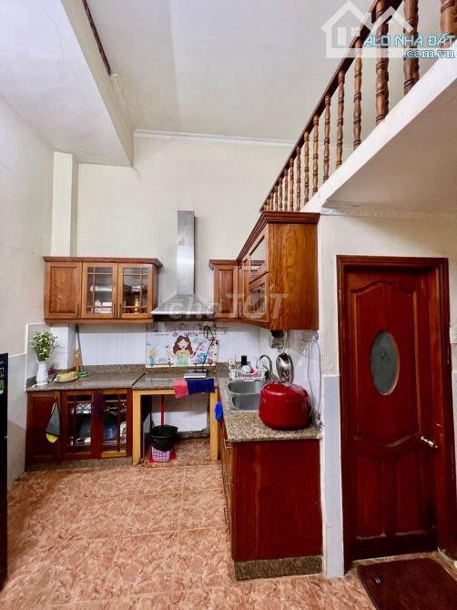 NHÀ 2 TẦNG NGAY NGHĨA PHÁT - HẺM THÔNG 4M - NHỈNH 6 TỶ TL