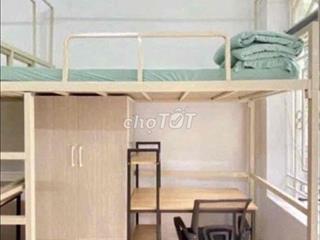 Ký túc xá nam, 5p đi bộ đến Huit, tại 24 Lê Trọng Tấn