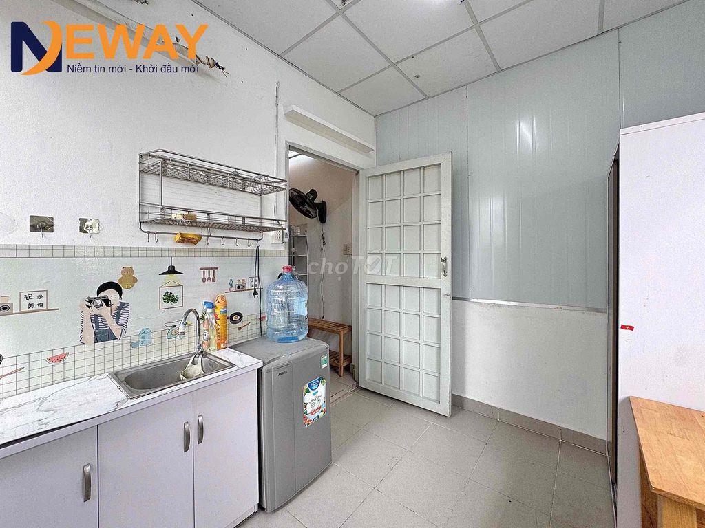 Phòng full nội thất tại 385 Nguyễn Sơn