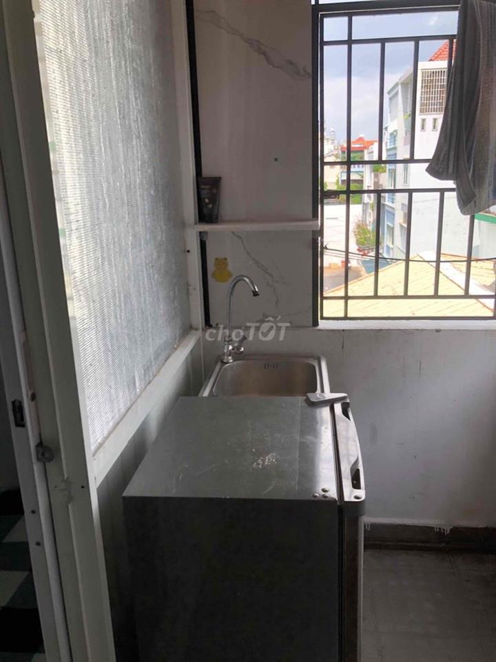 Phòng nhỏ tiện 1 người ở, nội thất đầy đủ tại 143/76 Gò Dầu