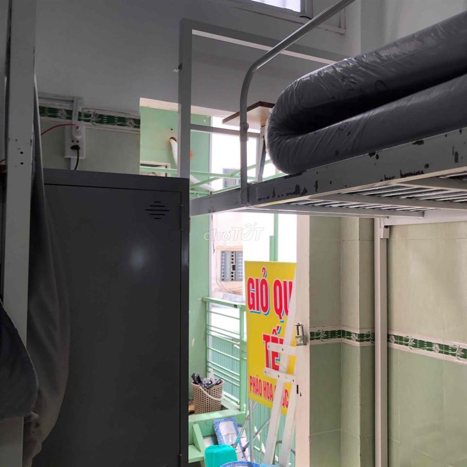 Nữ ở ghép sát cạnh ĐH Công Thương tại 24 Lê Trọng Tấn