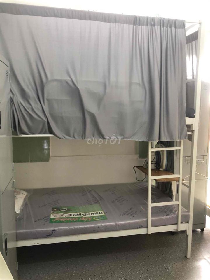 Nữ ở ghép sát cạnh ĐH Công Thương tại 24 Lê Trọng Tấn