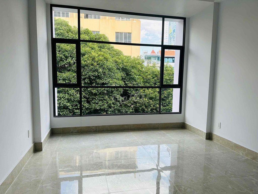 Cho Thuê nhà MT 389 Nguyễn Trọng Tuyển, 4x18m, 4 Tầng ST, (dt sàn 168)