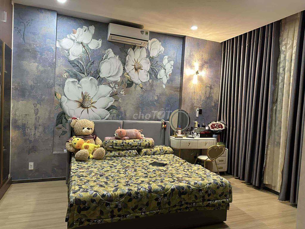 Gia đình cần bán