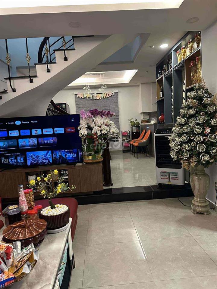 Gia đình cần bán