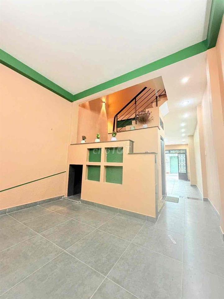Cho thuê mặt tiền 7 Hồng Lạc, p. Bảy Hiền, 4x16m, 4 tầng , 20tr