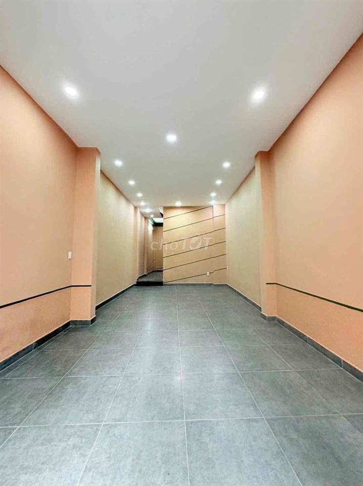 Cho thuê mặt tiền 7 Hồng Lạc, p. Bảy Hiền, 4x16m, 4 tầng , 20tr