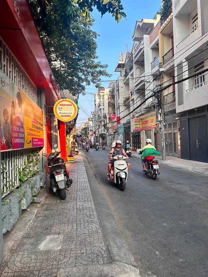 Bán nhà mặt tiền kinh doanh