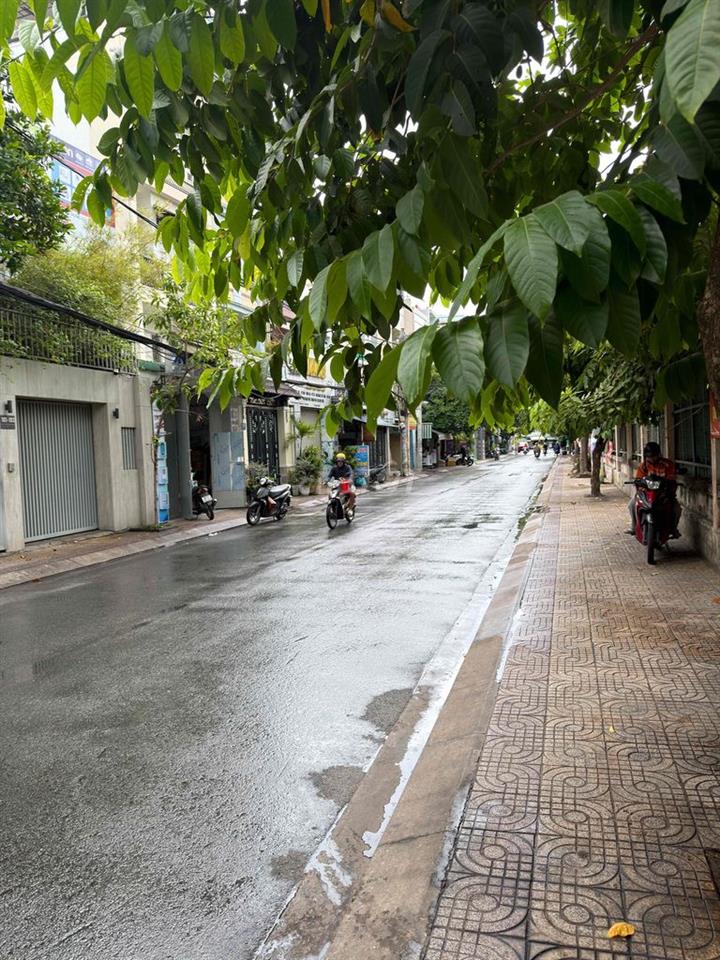 nhà chính chủ đứng tên cần ra đi 25 tỉ còn thương lượng