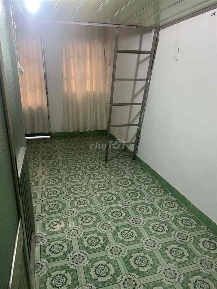 Nhà Chính chủ e đang cho thuê 4.5 triệu 1 tháng ạ      Nhưng Gia Đỉnh