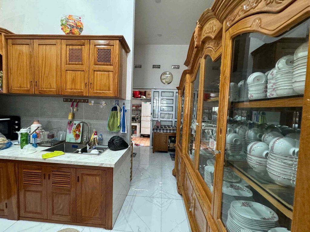 Bán Biệt Thự Đẹp vị trí mặt tiền 941 (ngay ngã 3 lộ tẻ )