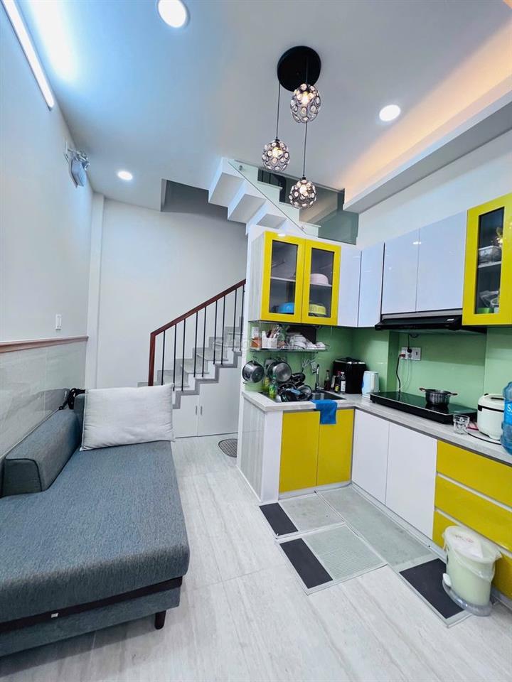 HẺM XE HƠI - NHÀ ĐẸP 4 TẦNG - KHU VIP LẠC LONG QUÂN - 37M2 SỔ VUÔNG 