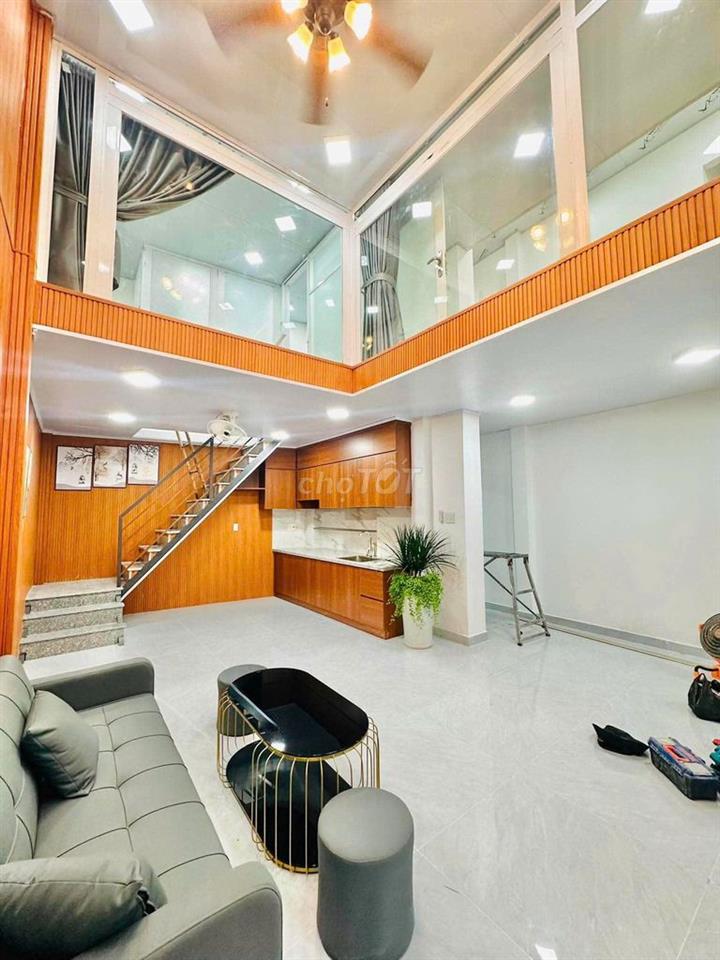 Nhà đẹp 30m2 Lạc Long Quân giáp Quận 10 an ninh 4.15 tỷ TL