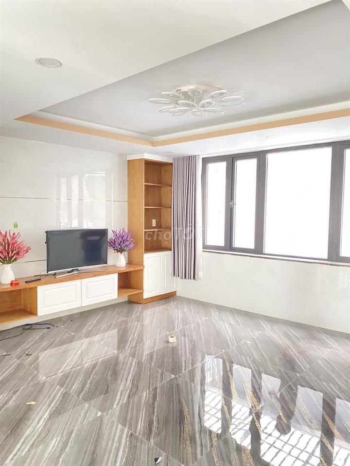 Tôi chủ nhà bán mặt tiền Nguyễn Phúc Chu,gần nhà ga T3 Tân bình
