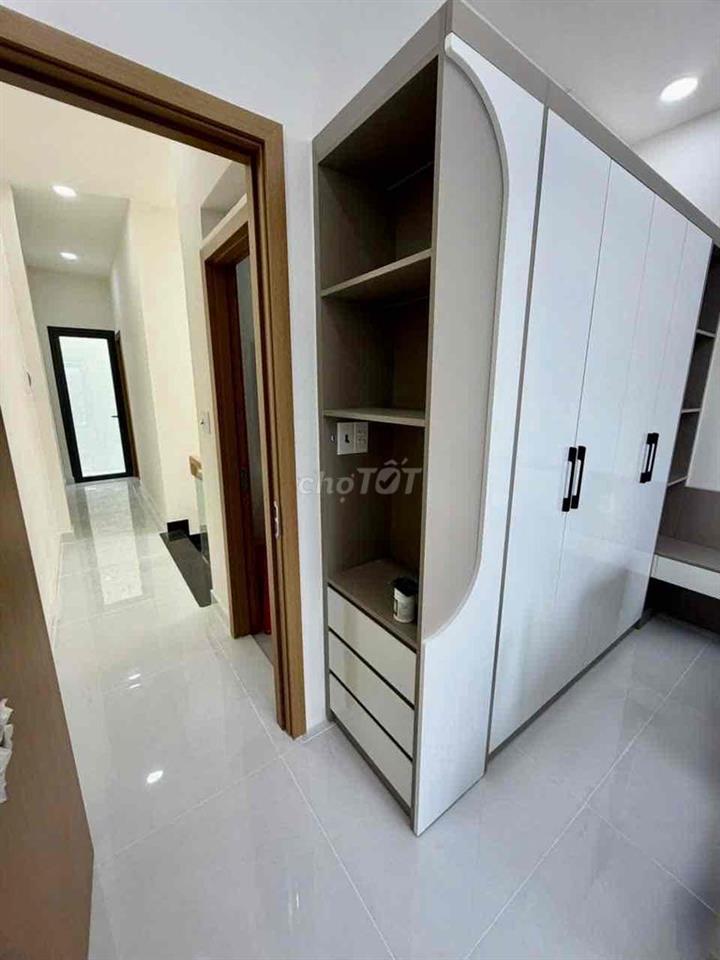 HOÀNG BẬT ĐẠT, TÂN BÌNH, HẺM XE TẢI, GẦN MT, 48 m2, 2 TẦNG, 3PN 2WC