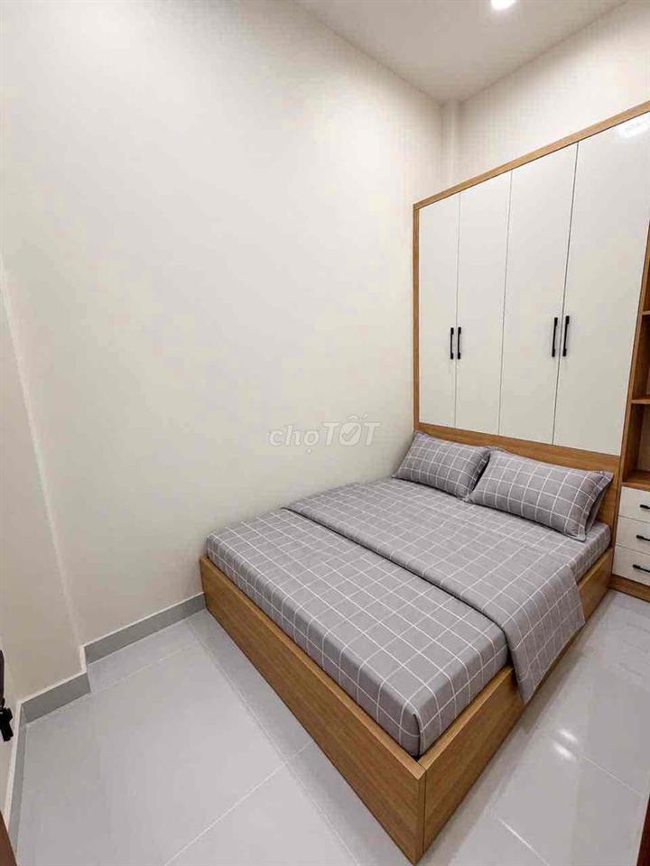 TÔI CHÍNH CHỦ CẦN BÁN NHÀ 2 TẦNG HẺM XE HƠI NGAY PHAN HUY ÍCH TÂN BÌNH