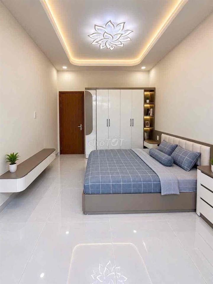 TÔI CHÍNH CHỦ CẦN BÁN NHÀ 2 TẦNG HẺM XE HƠI NGAY PHAN HUY ÍCH TÂN BÌNH