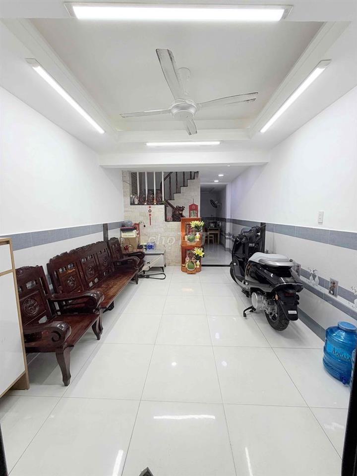 NHÀ CHÍNH CHỦ CHO THUÊ, P1, TÂN BÌNH
