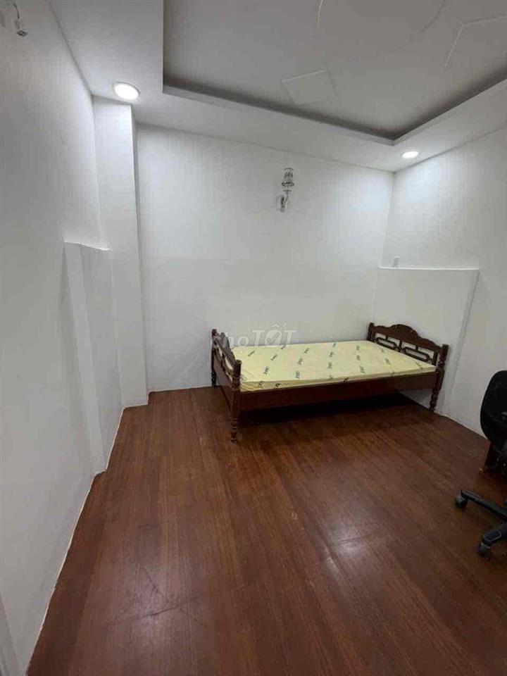NHÀ CHÍNH CHỦ CHO THUÊ, P1, TÂN BÌNH