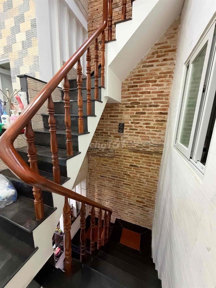 NHÀ CHÍNH CHỦ CHO THUÊ, P1, TÂN BÌNH