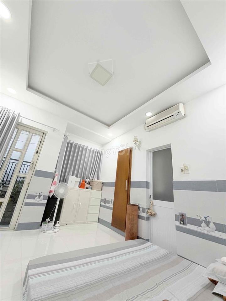 NHÀ CHÍNH CHỦ CHO THUÊ, P1, TÂN BÌNH
