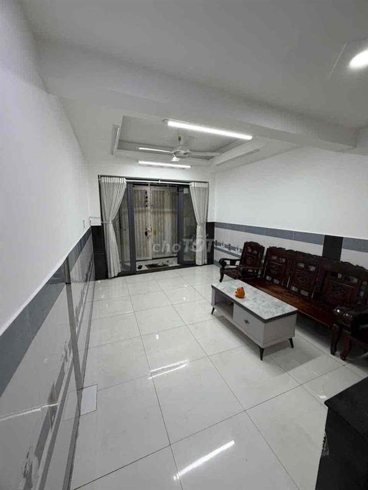 NHÀ CHÍNH CHỦ CHO THUÊ, P1, TÂN BÌNH