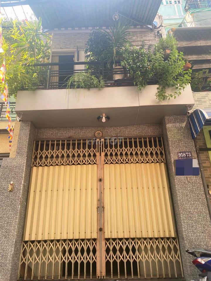 Bán Nhà HXH 958/73 Lạc Long Quân F 8 , Tân Bình