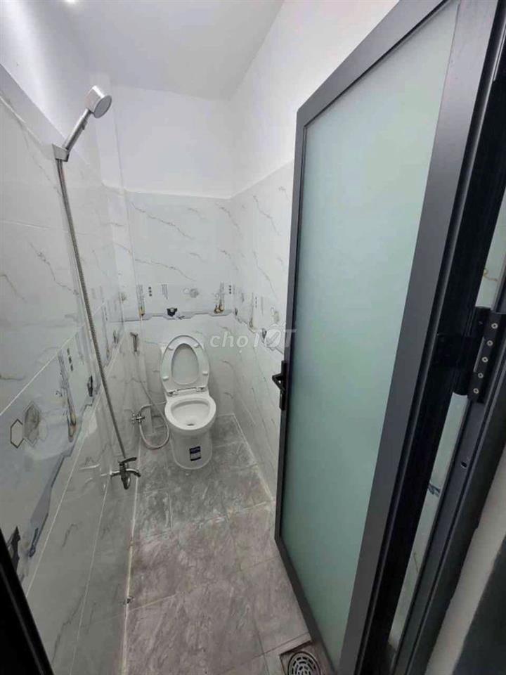 Siêu hiếm nhà mới cách mt Phạm Văn Bạch 10m,dt: 4x10m. Chỉ 4,68 tỷ