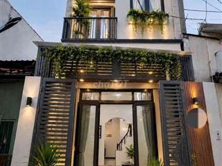 Siêu hiếm nhà mới cách mt Phạm Văn Bạch 10m,dt: 4x10m. Chỉ 4,68 tỷ