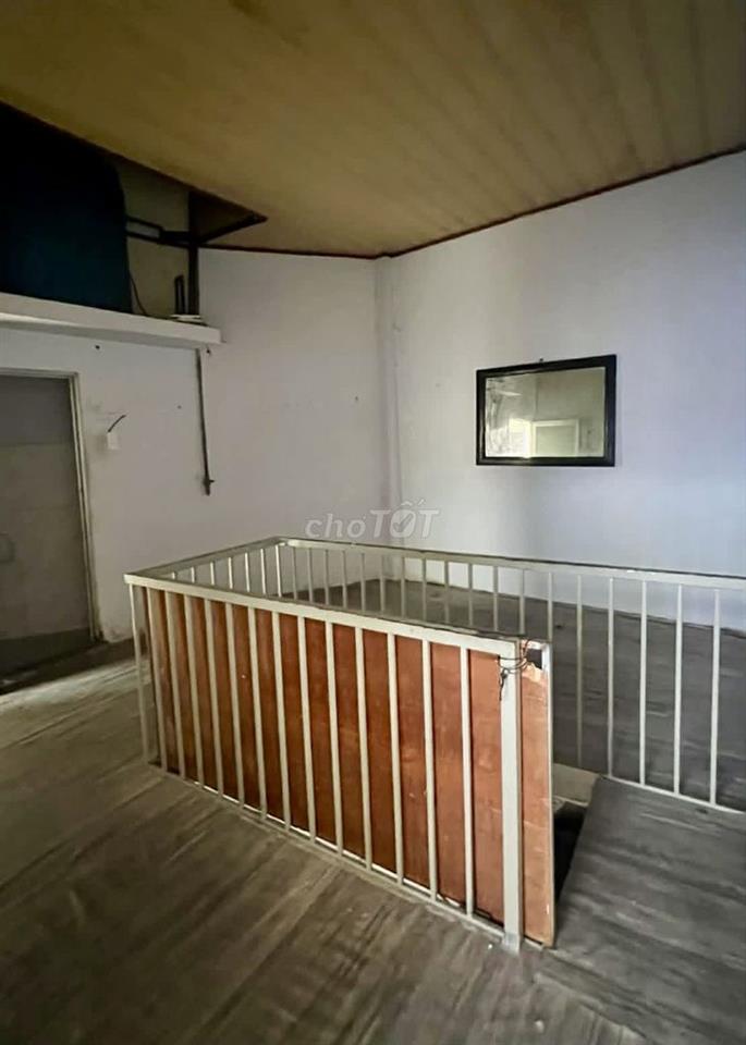 Cần tiền bán nhà hẻm chính chủ
