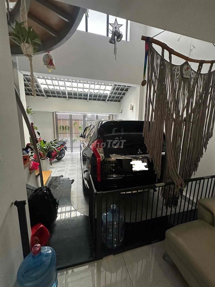 Bán nhà hẻm xe tải Nguyễn Bặc chợ Phạm Văn Hai