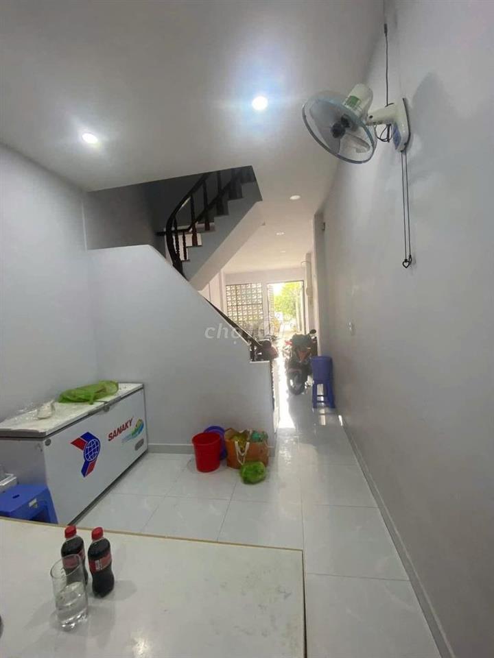 Chính chủ bán gấp nhà HXH Trường Chinh P.13 Q.TB 3ty130(TL) 33,6m2