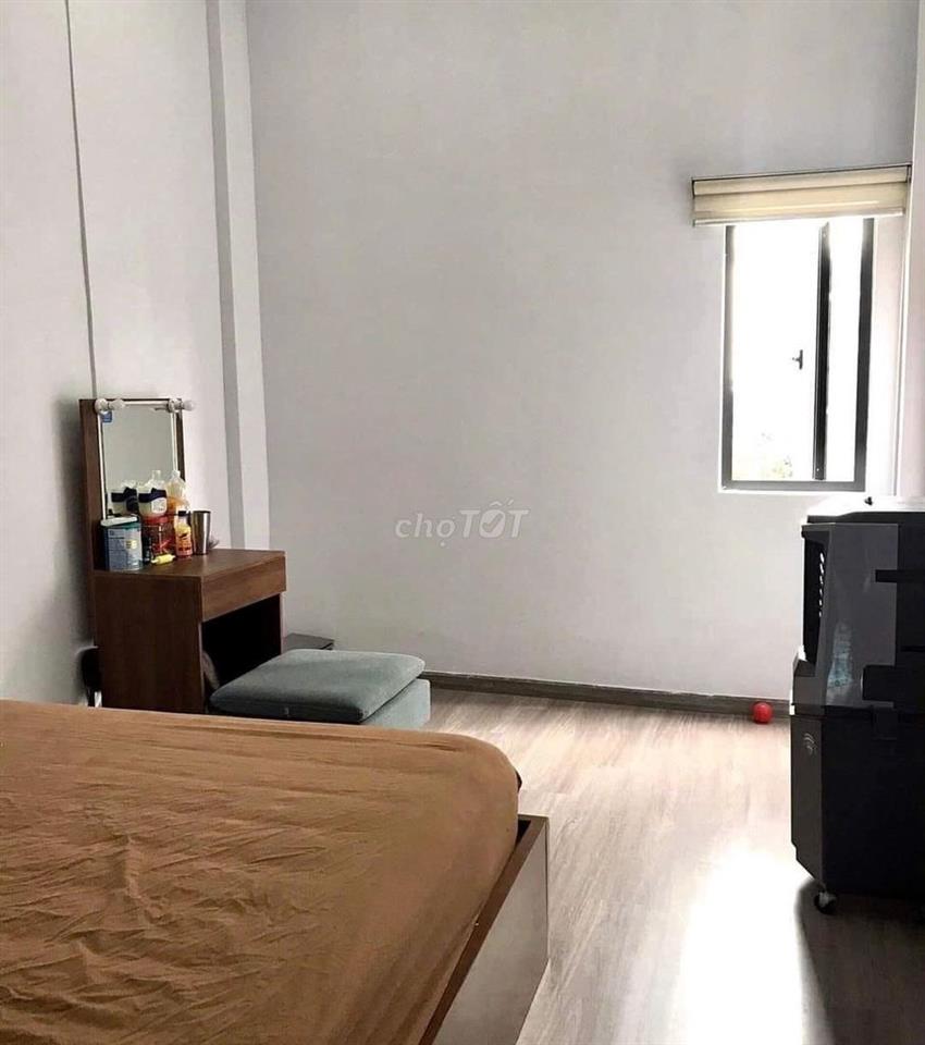 Chính chủ bán gấp nhà HXH Trường Chinh P.13 Q.TB 3ty130(TL) 33,6m2